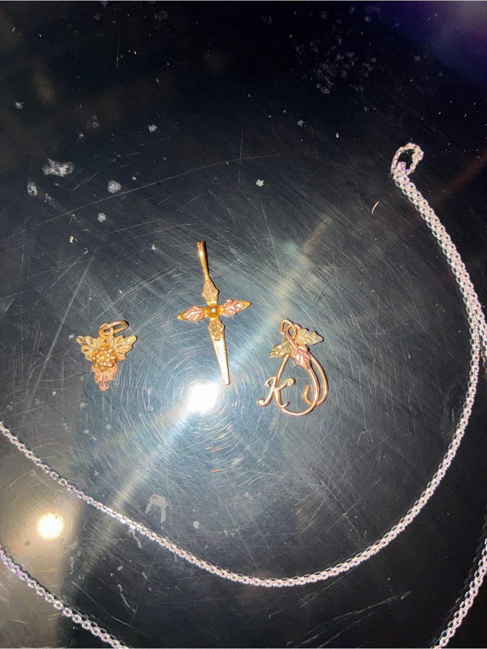 Real gold not gold tone real authentic halmarked gold 14 k white gold and ten k
